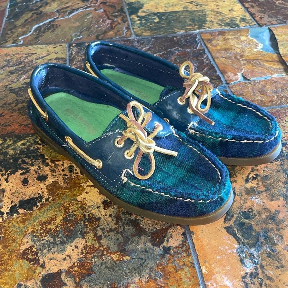 Plaid sperry shoes